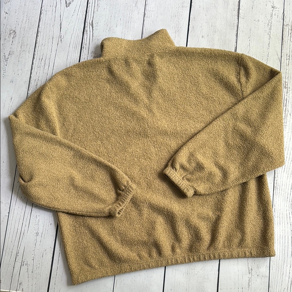 Women’s TAYLOR SWIFT Folklore Album  Sherpa Sweater Size 4X - Picture 9 of 9